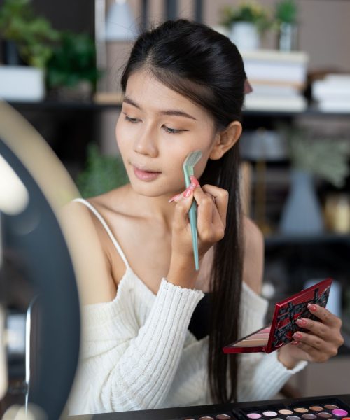 shutterstock_2648687515-resize